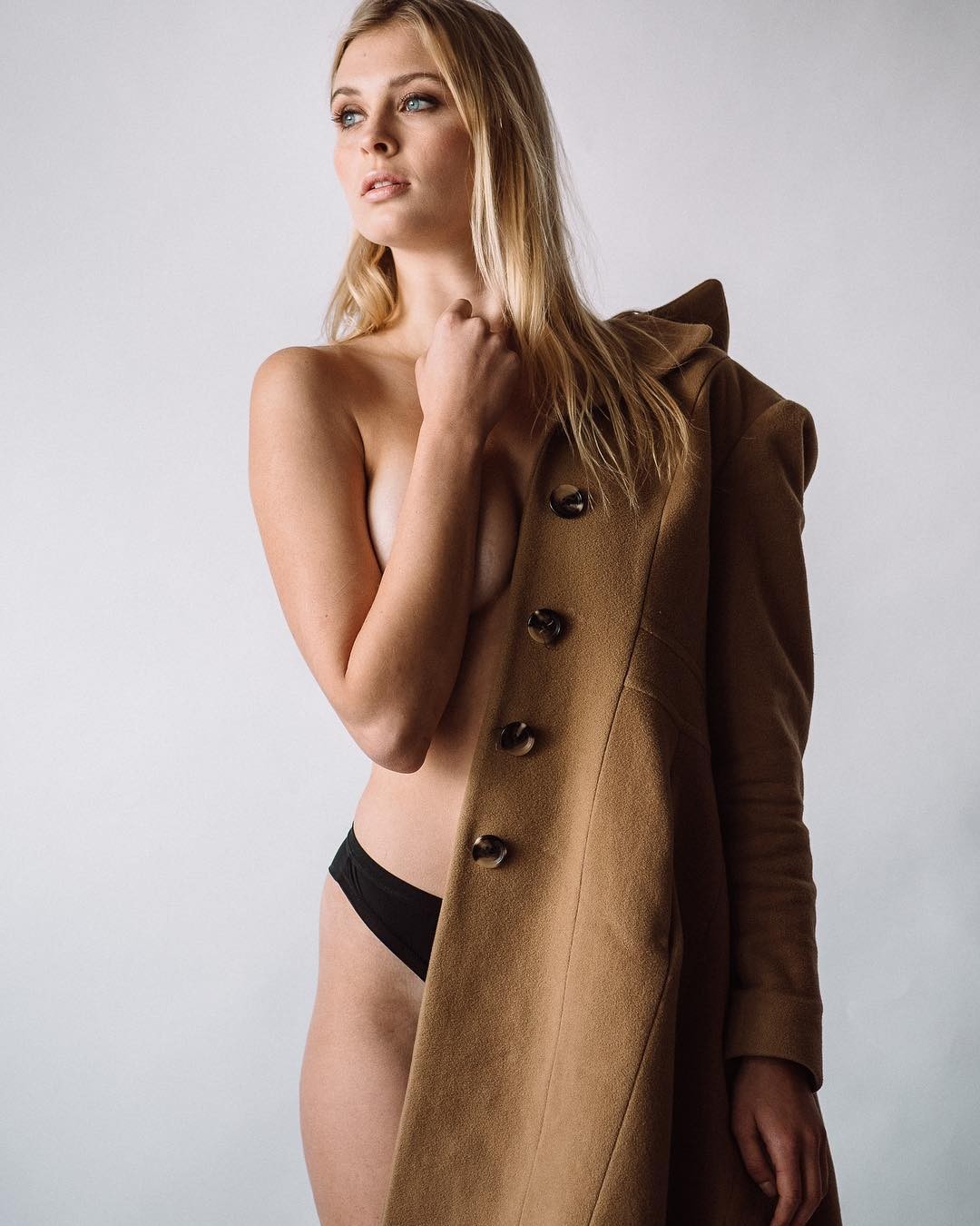 julia-willetts-nude-sexy-5 julia willetts nude sexy 5