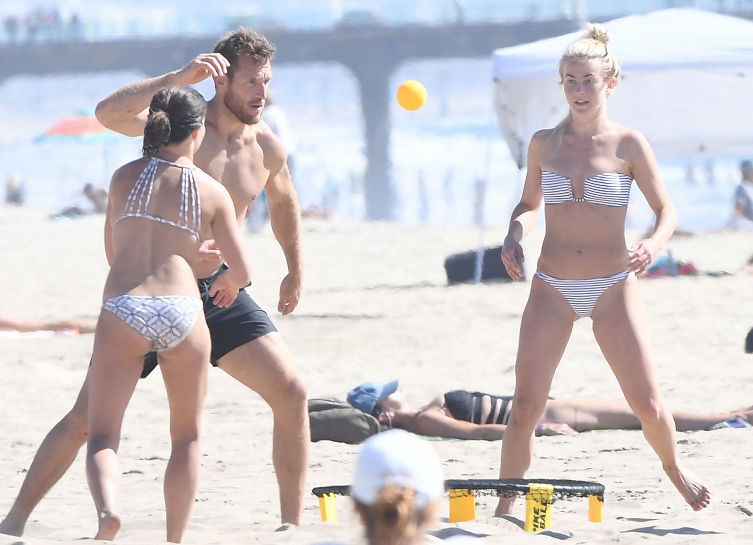 julianne-hough-sexy-bikini-34 julianne hough sexy bikini 34