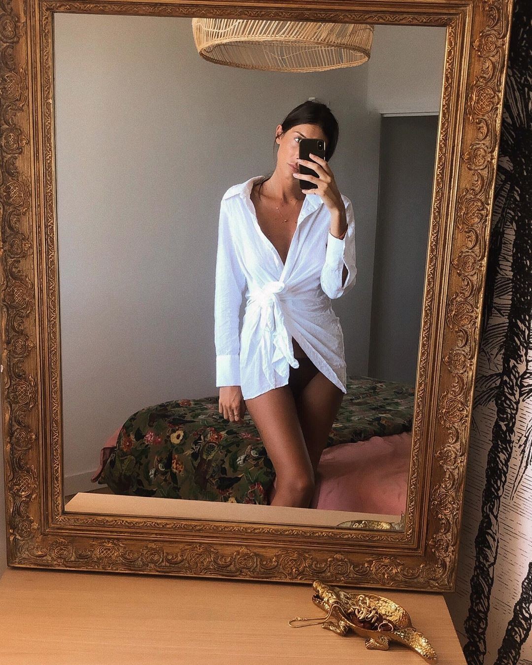 julie-ferreri-sexy-thefappening-pro-10 Julie Ferreri Selfie
