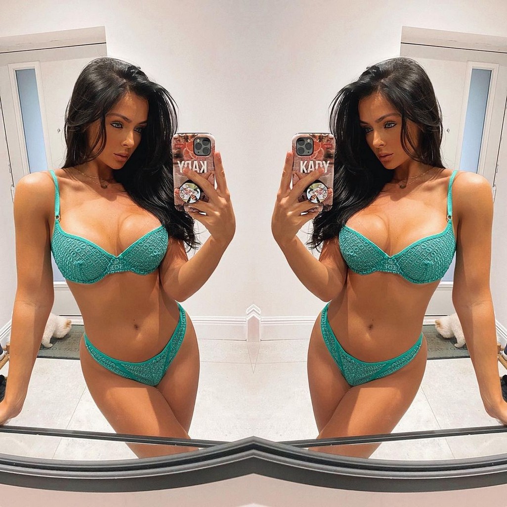 kady-mcdermott-looks-hot-on-selfie-thefappening-cfd-11 kady mcdermott looks hot on selfie thefappening cfd 11