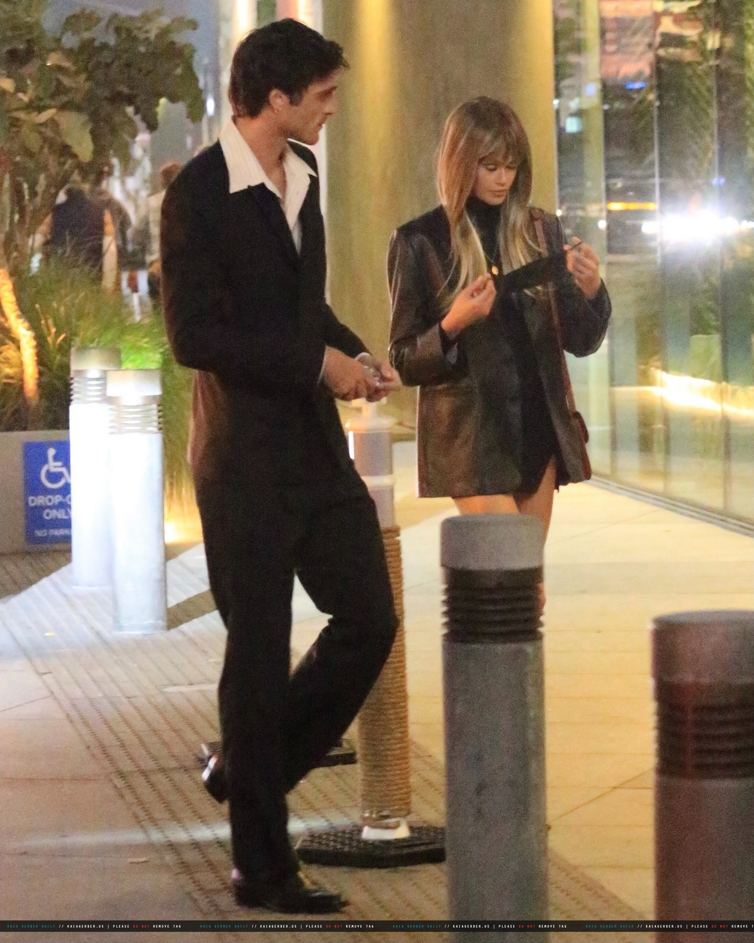 kaia-gerber-and-jacob-elordi-at-halloween-party-thefappening-cfd-4 kaia gerber and jacob elordi at halloween party thefappening cfd 4