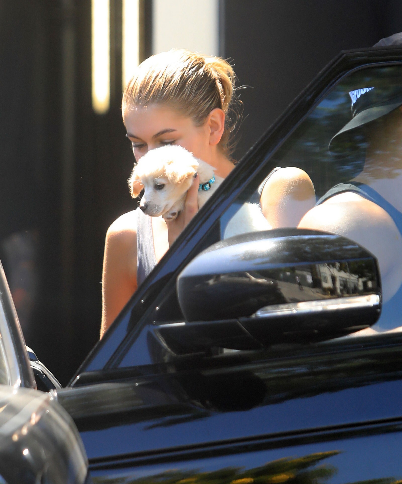 kaia-gerber-in-a-yellow-bikini-poses-with-her-favorite-puppy-thefappening-cfd-4 kaia gerber in a yellow bikini poses with her favorite puppy thefappening cfd 4