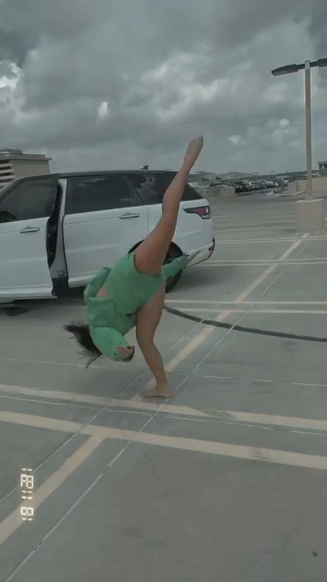 kalani-hilliker-hot-flexible-teen-thefappening-cfd-17 kalani hilliker hot flexible teen thefappening cfd 17