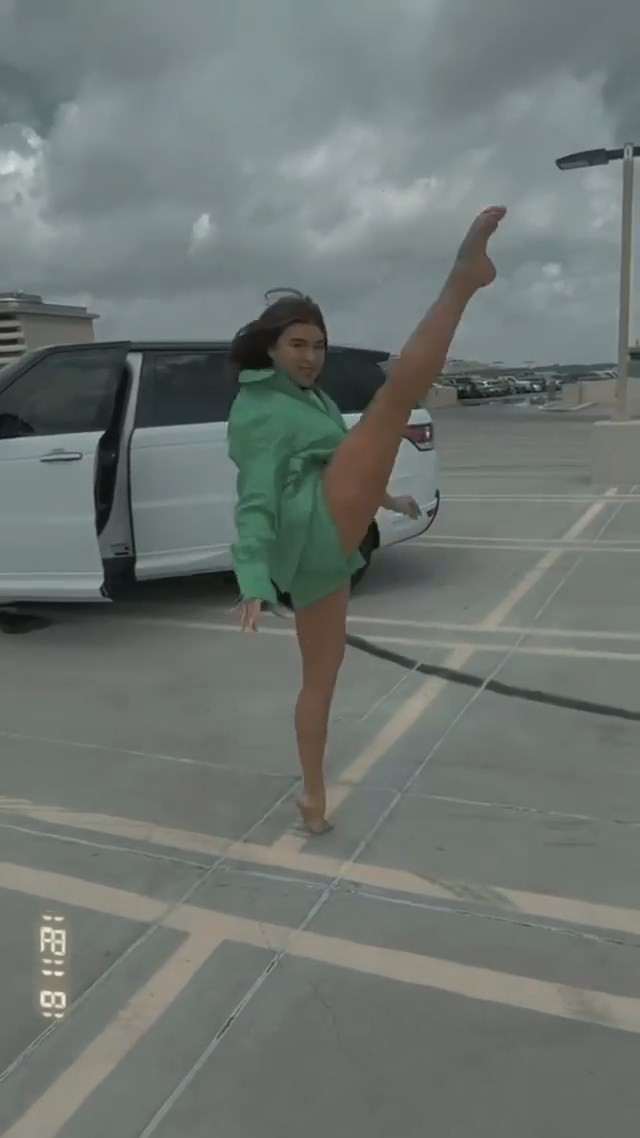 kalani-hilliker-hot-flexible-teen-thefappening-cfd-4 kalani hilliker hot flexible teen thefappening cfd 4