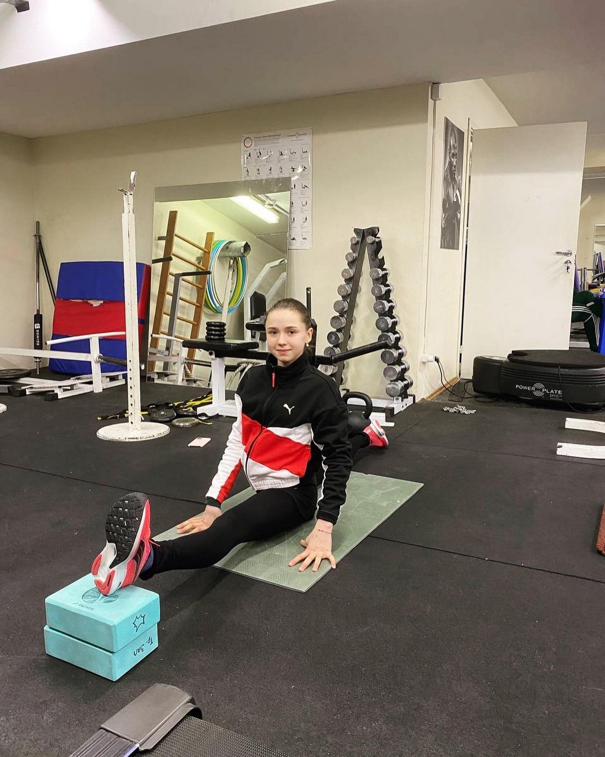 kamila-valieva-sexy-thefappening-cfd-16 Kamila Valieva Workout