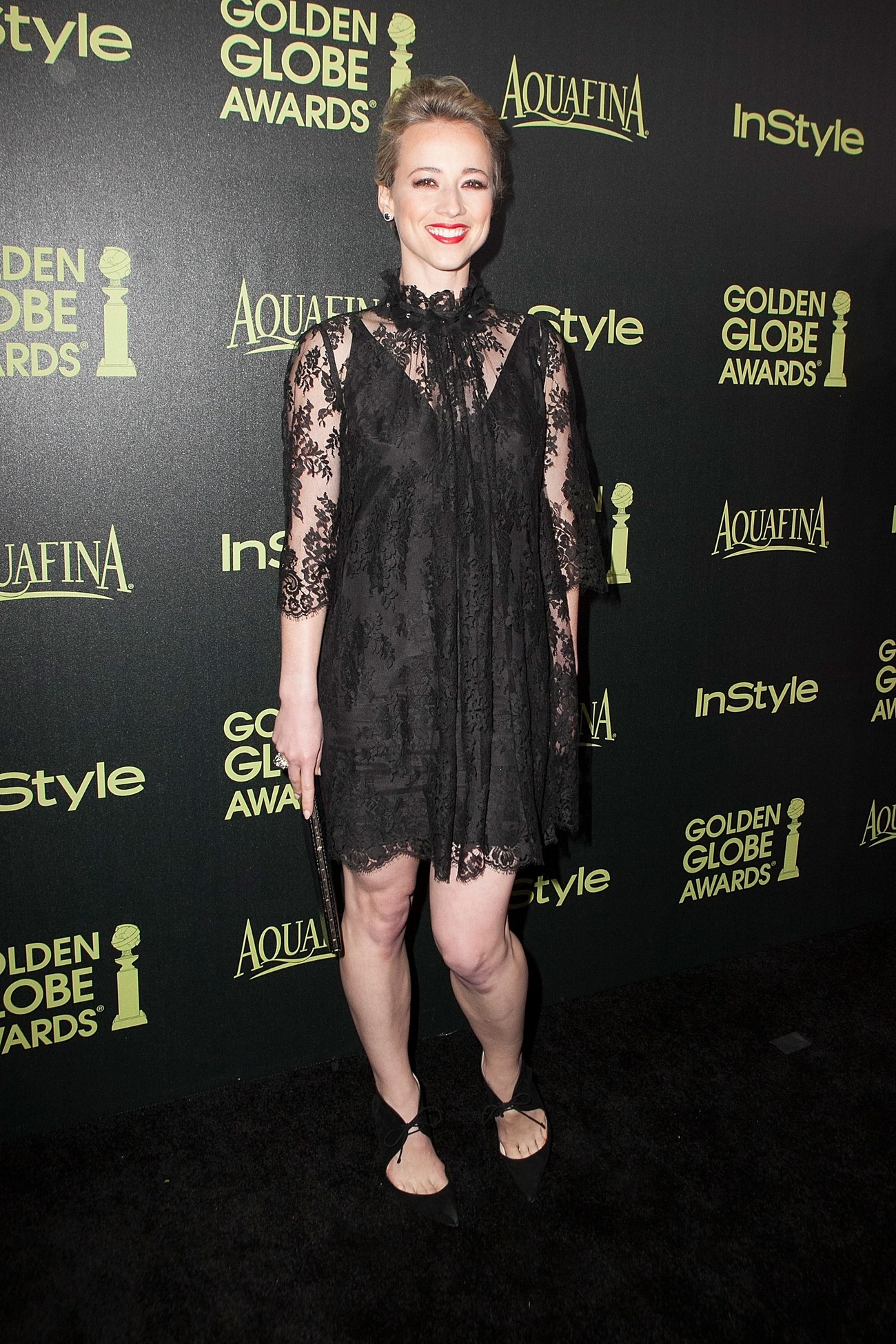 karine-vanasse-sexy-in-public-thefappening-cfd-6 Karine Vanasse Sexy outfit