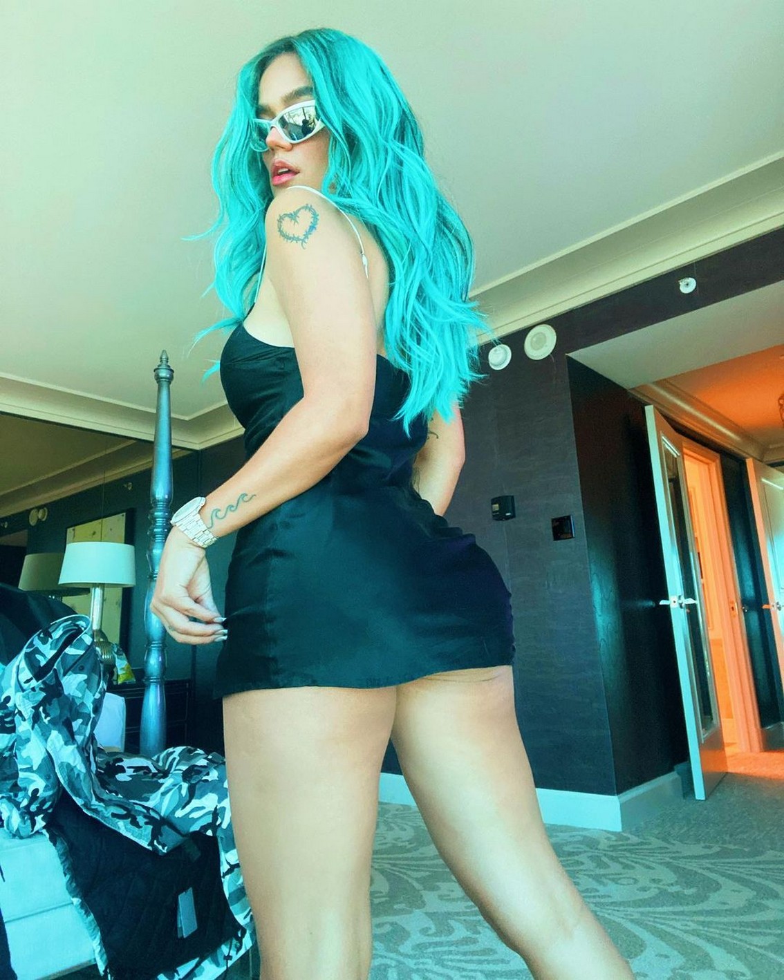 karol-g-ass-thefappening-cfd-5 Karol G Ass Upskirt
