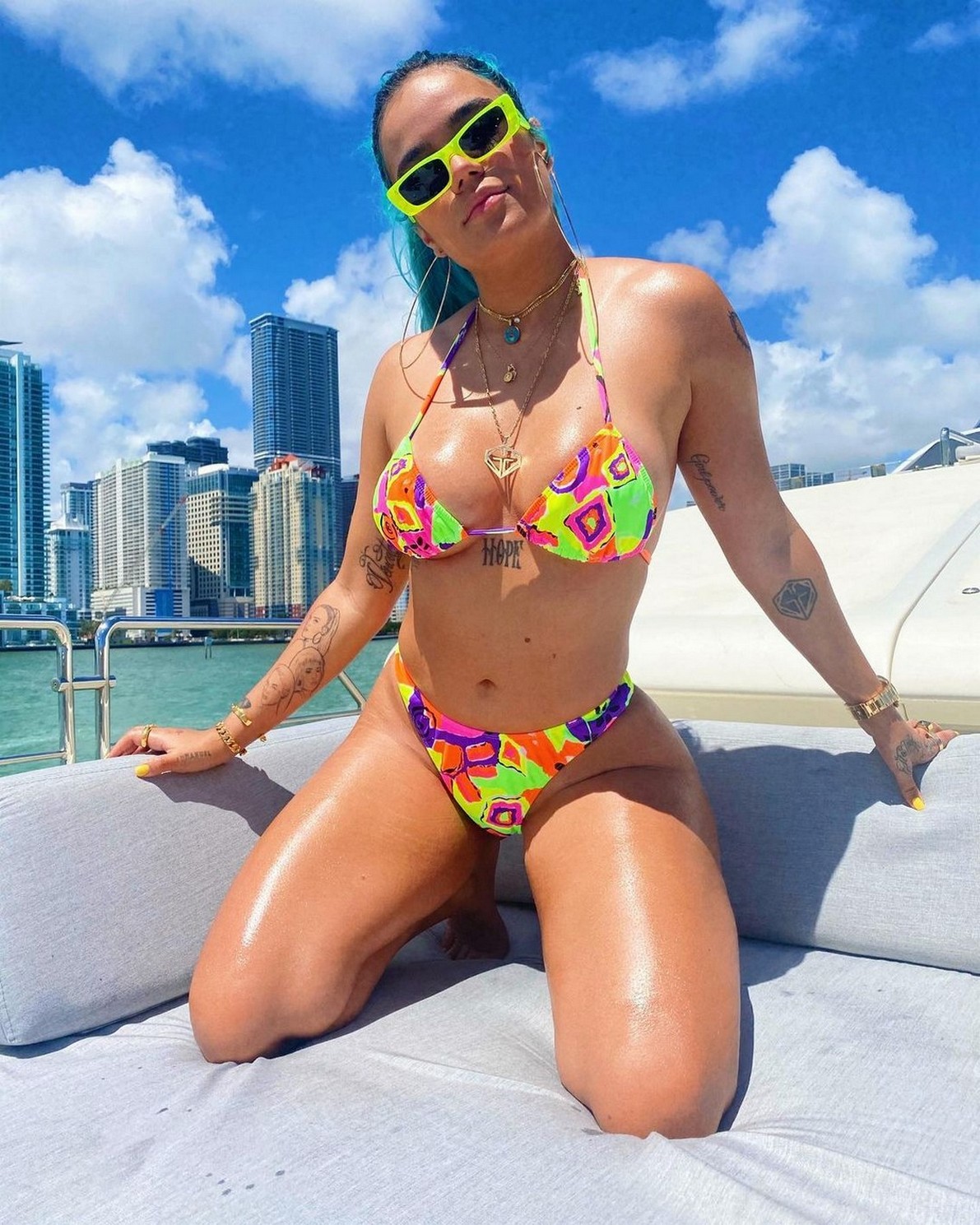 karol-g-bikini-thefappening-cfd-4 Karol G Hot In Bikini