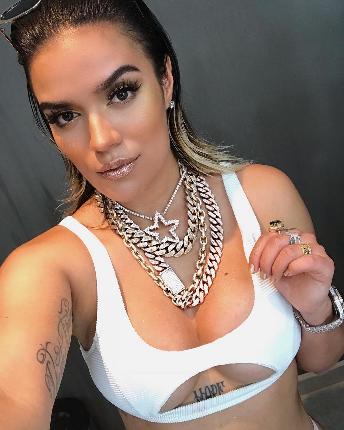 karol-g-cute-girl-thefappening-cfd-8 karol g cute girl thefappening cfd 8