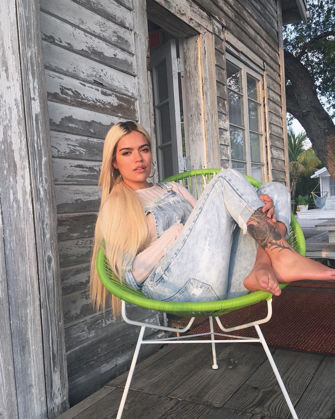 karol-g-feet-thefappening-cfd-3 Karol G Foot