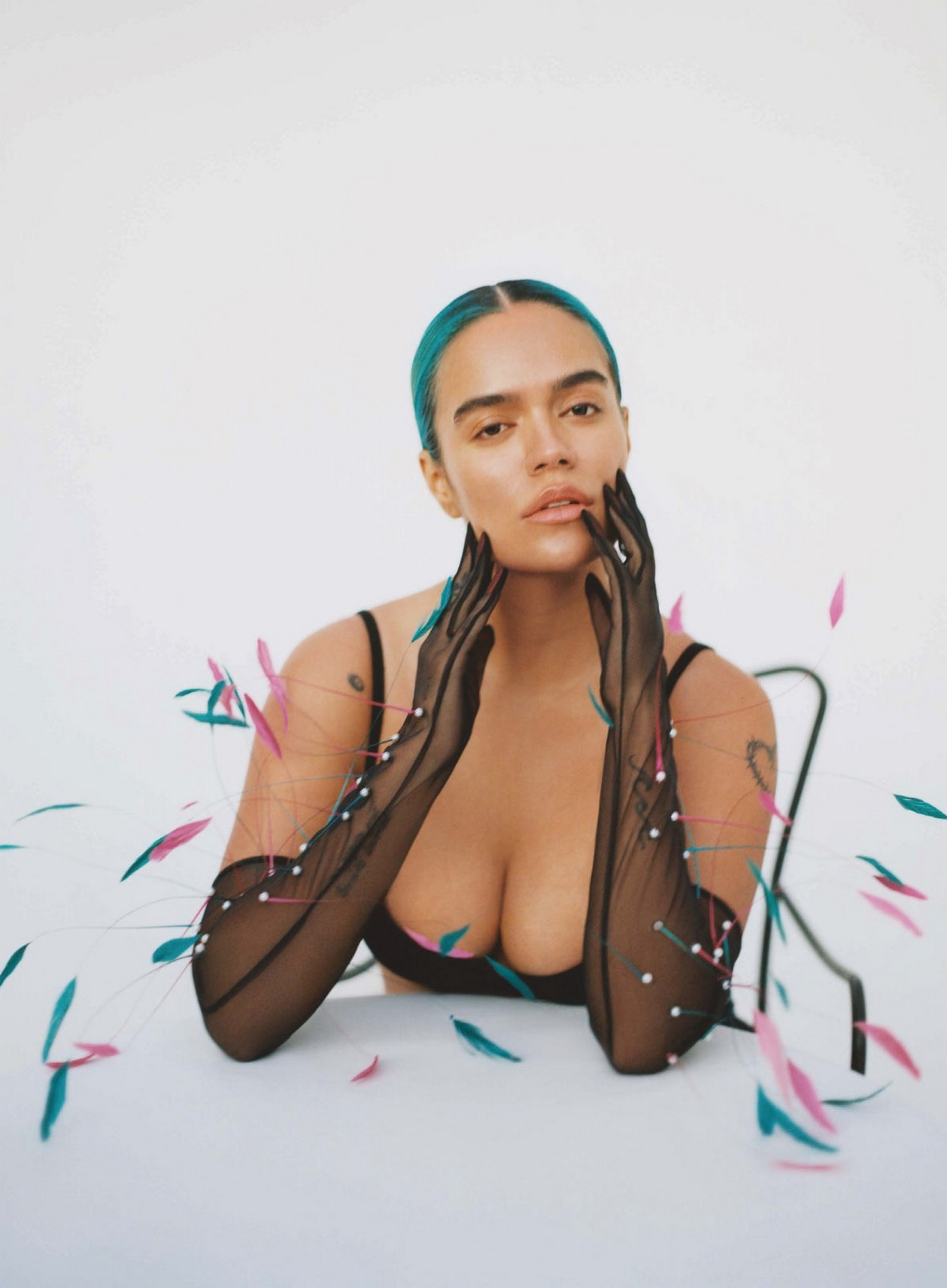 karol-g-tits-cleavage-thefappening-cfd-1 Karol G Tits