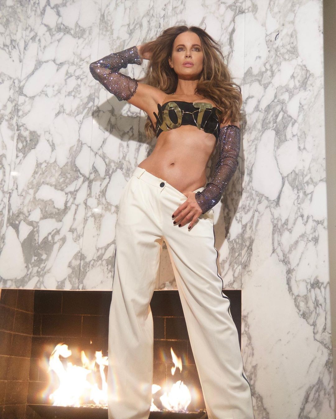 kate-beckinsale-rady-to-vote-thefappeningpro-2 kate beckinsale rady to vote thefappeningpro 2
