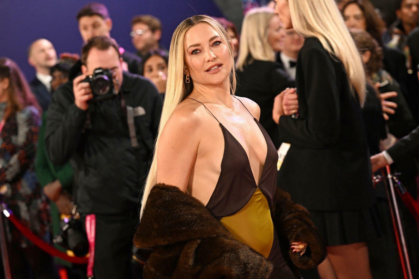 kate-hudson-sideboobs-thefappening-cfd-3 Kate Hudson Boobs