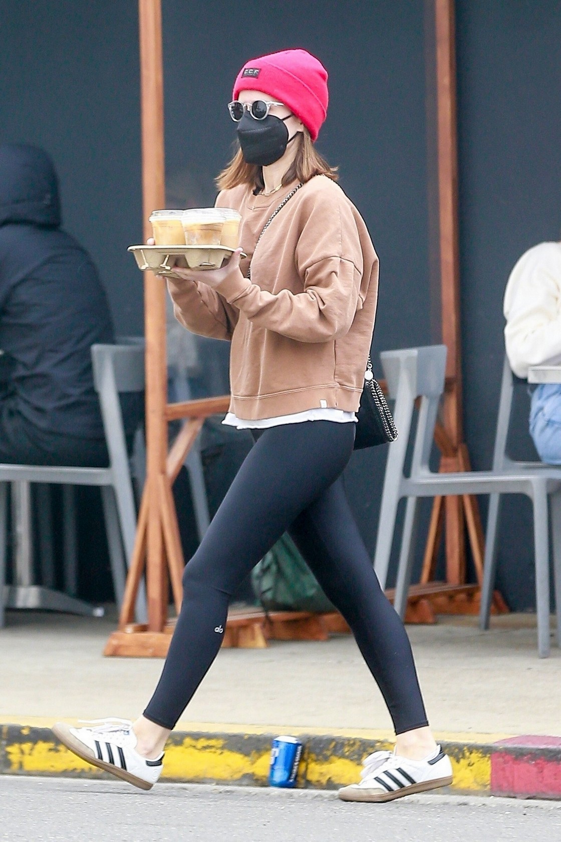 kate-mara-in-leggings-thefappening-cfd-3 kate mara in leggings thefappening cfd 3