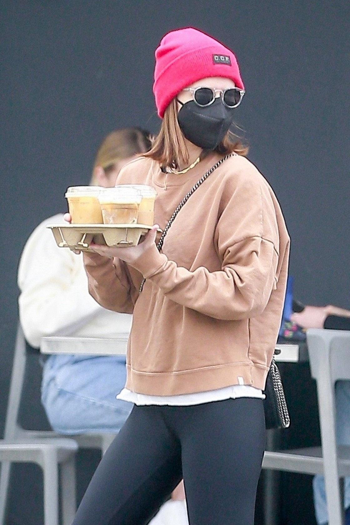 kate-mara-in-leggings-thefappening-cfd-4 kate mara in leggings thefappening cfd 4