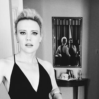 kate-mckinnon-nude-sexy-19 kate-mckinnon-nude-sexy-19