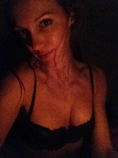 katie-cassidy-leaked-thefappening-9 katie cassidy leaked thefappening 9