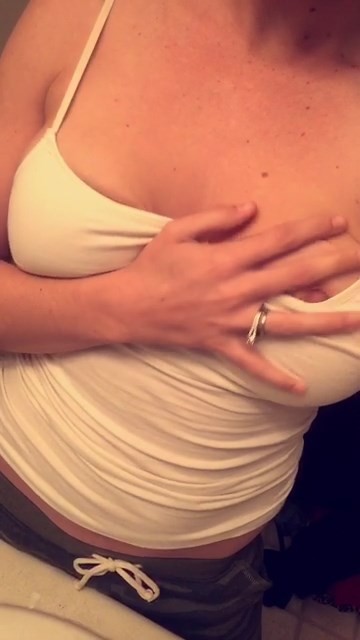 katie-vernola-nude-thefappening-8 katie vernola nude thefappening 8