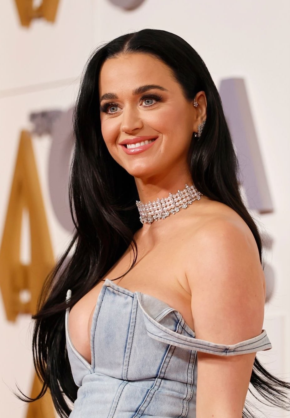 katy-perry-huge-tits-thefappening-cfd-7 Katy Perry Sideboobs