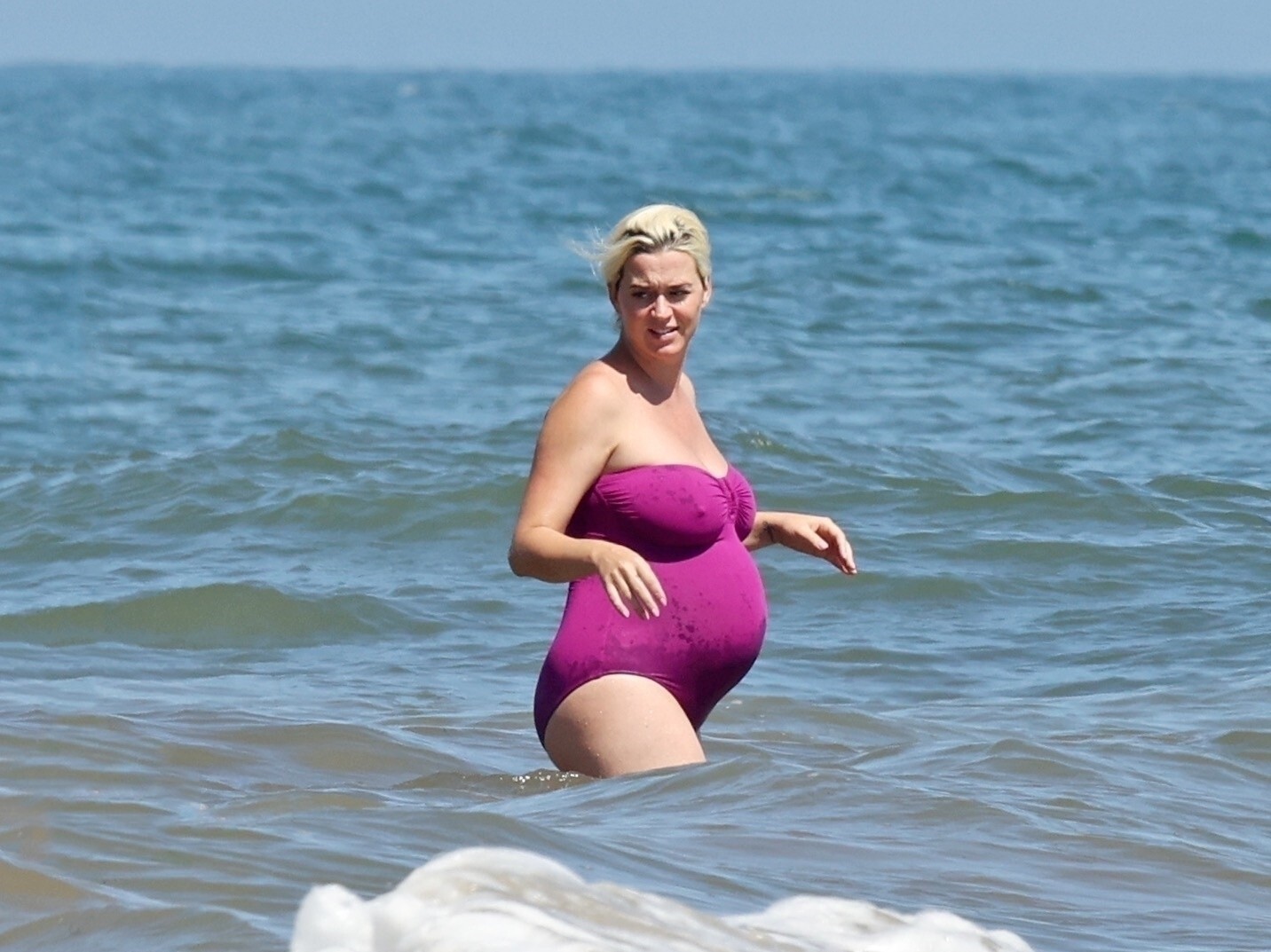 katy-perry-in-a-sexy-bikini-on-the-beach-while-pregnant-thefappening-pro-25 katy perry in a sexy bikini on the beach while pregnant thefappening pro 25