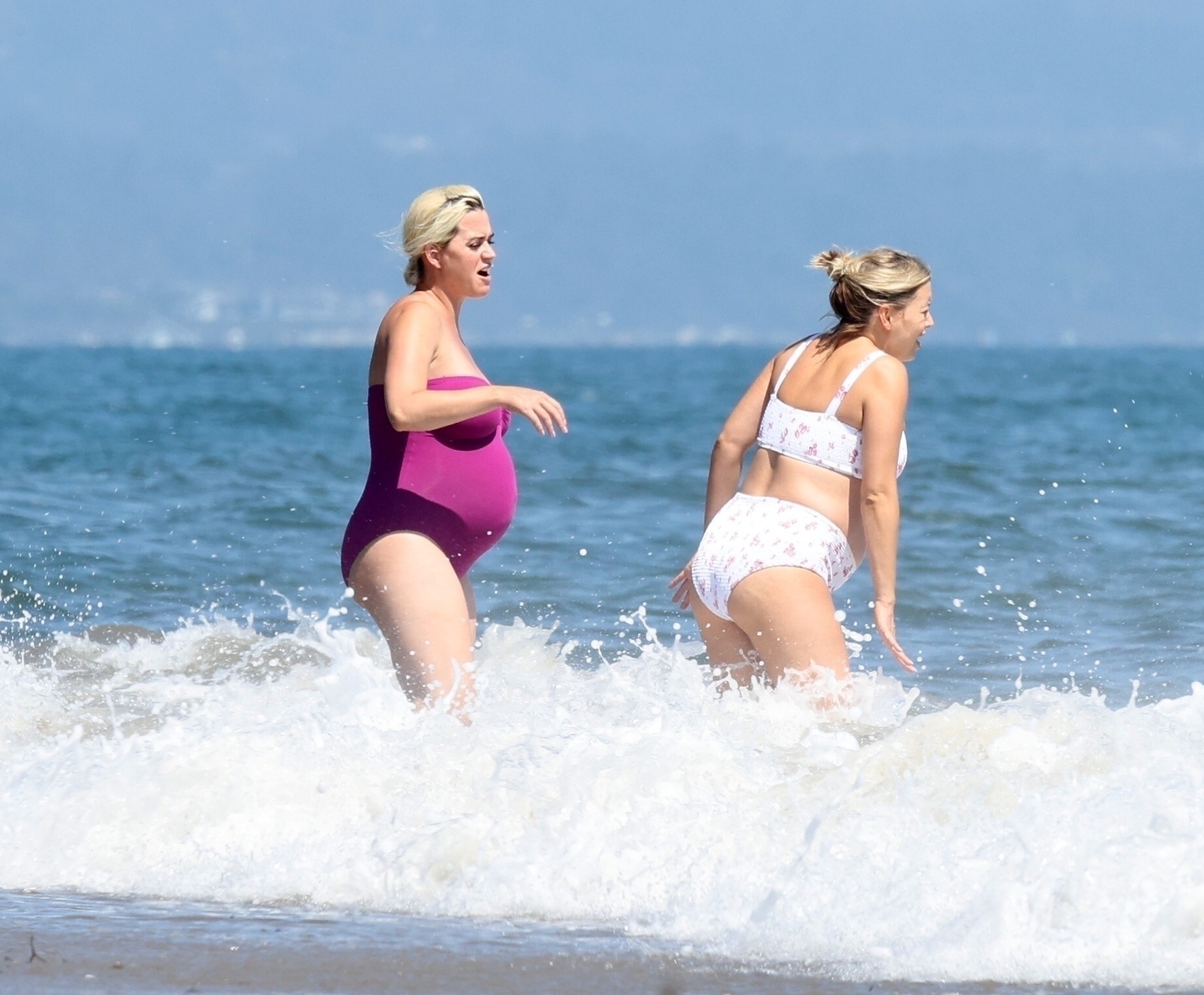 katy-perry-in-a-sexy-bikini-on-the-beach-while-pregnant-thefappening-pro-31 katy perry in a sexy bikini on the beach while pregnant thefappening pro 31