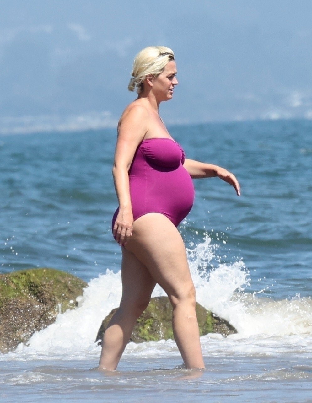 katy-perry-in-a-sexy-bikini-on-the-beach-while-pregnant-thefappening-pro-35 katy perry in a sexy bikini on the beach while pregnant thefappening pro 35