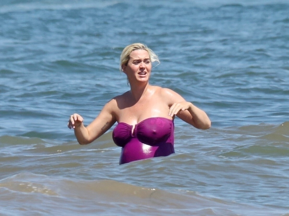 katy-perry-in-a-sexy-bikini-on-the-beach-while-pregnant-thefappening-pro-43 katy perry in a sexy bikini on the beach while pregnant thefappening pro 43