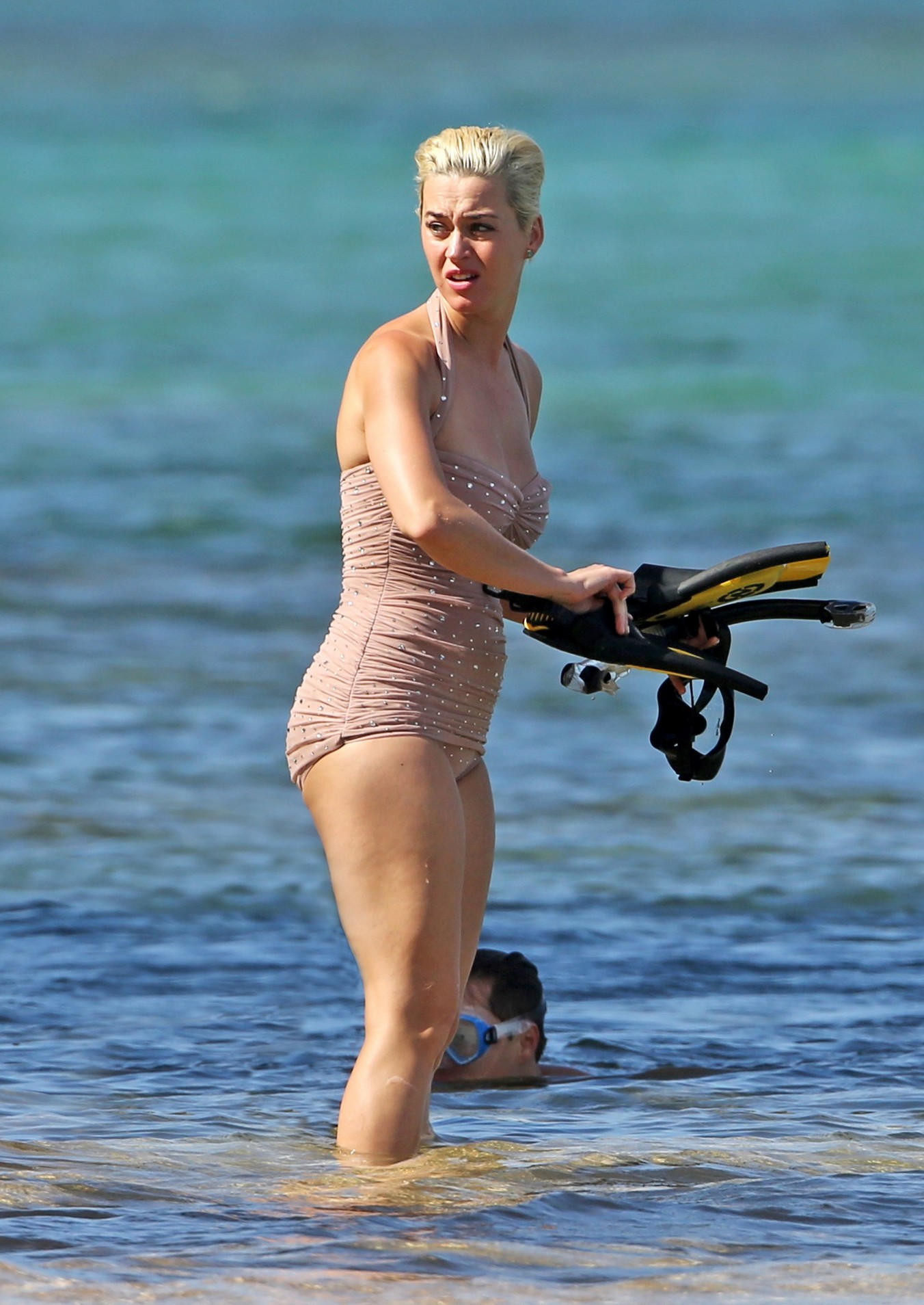 katy-perry-sexy-bikini-15 katy perry sexy bikini 15