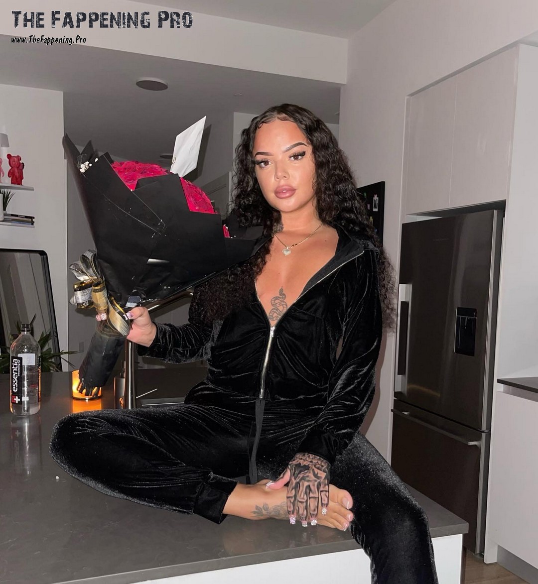 kaylathayla-selfie-thefappening-cfd-6 kaylathayla selfie thefappening cfd 6