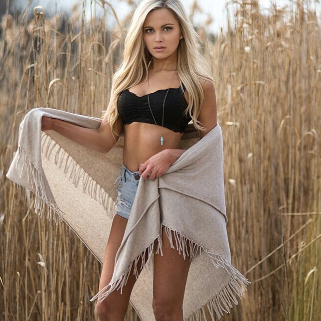 keilih-stafford-topless-sexy-9 keilih stafford topless sexy 9