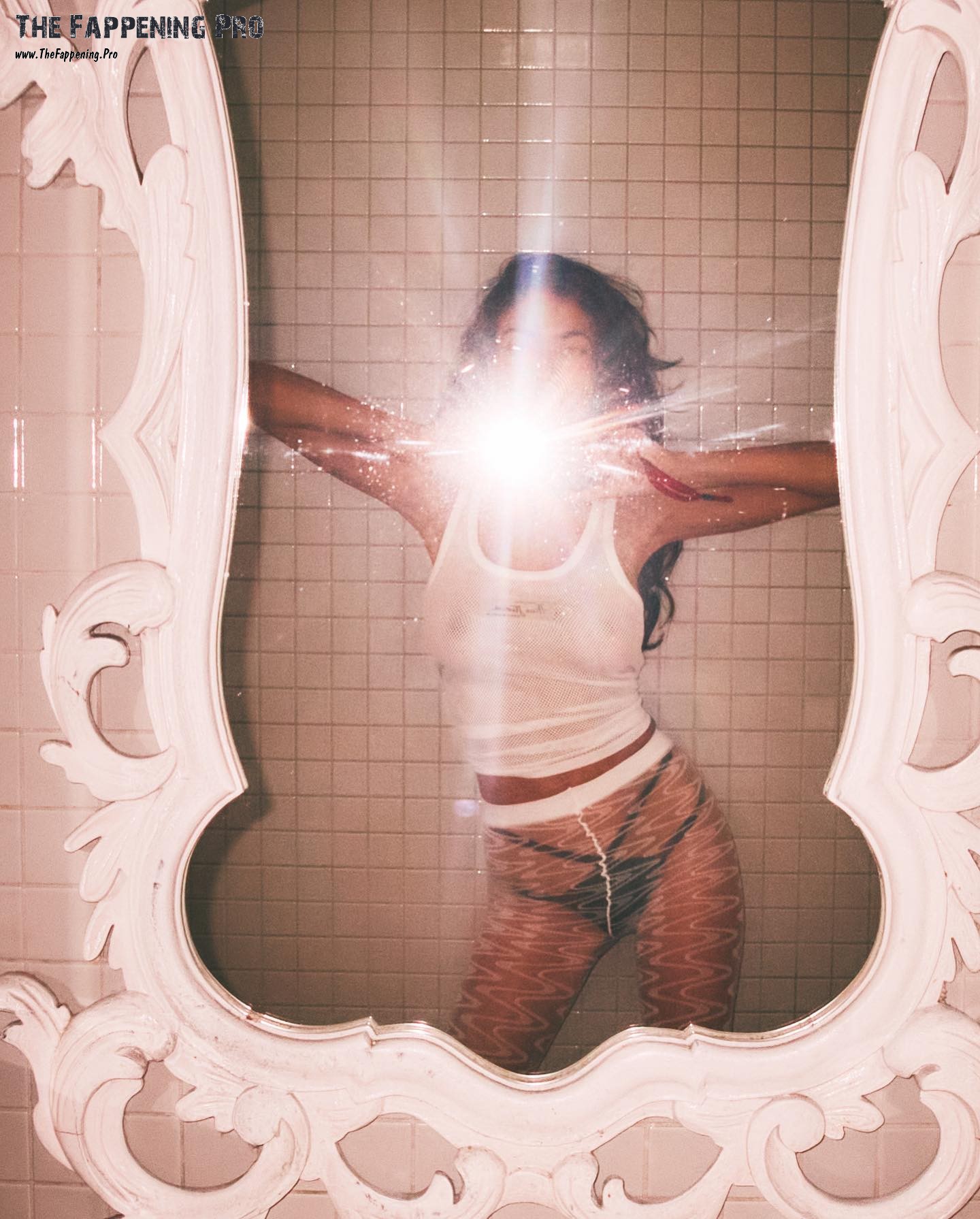 kelly-gale-see-through-nude-thefappening-cfd-1 Kelly Gale See Through Nudity For St. Valentine's Day 2024