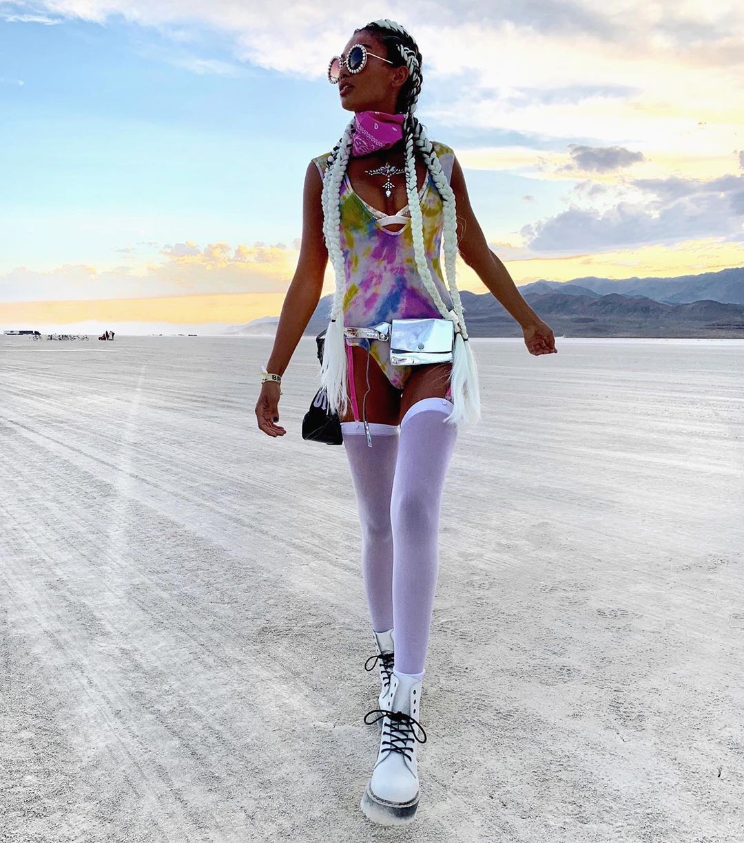 kelly-gale-sexy-labor-day-2-1 Kelly Gale Sexy Labor Day