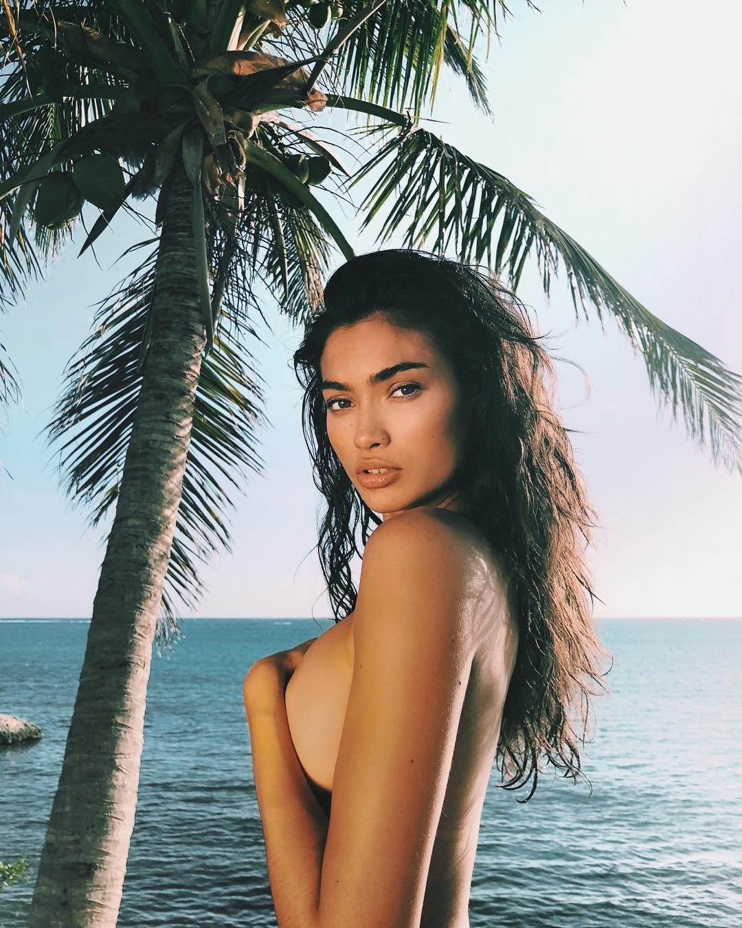 kelly-gale-topless-nude-24 kelly gale topless nude 24