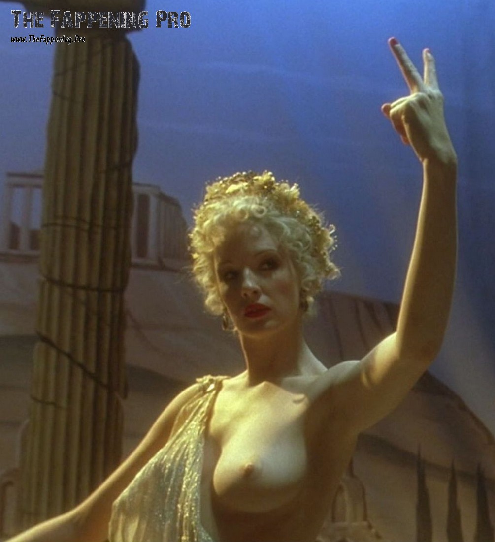 kelly-reilly-topless-thefappening-cfd-1 Kelly Reilly Topless In Film
