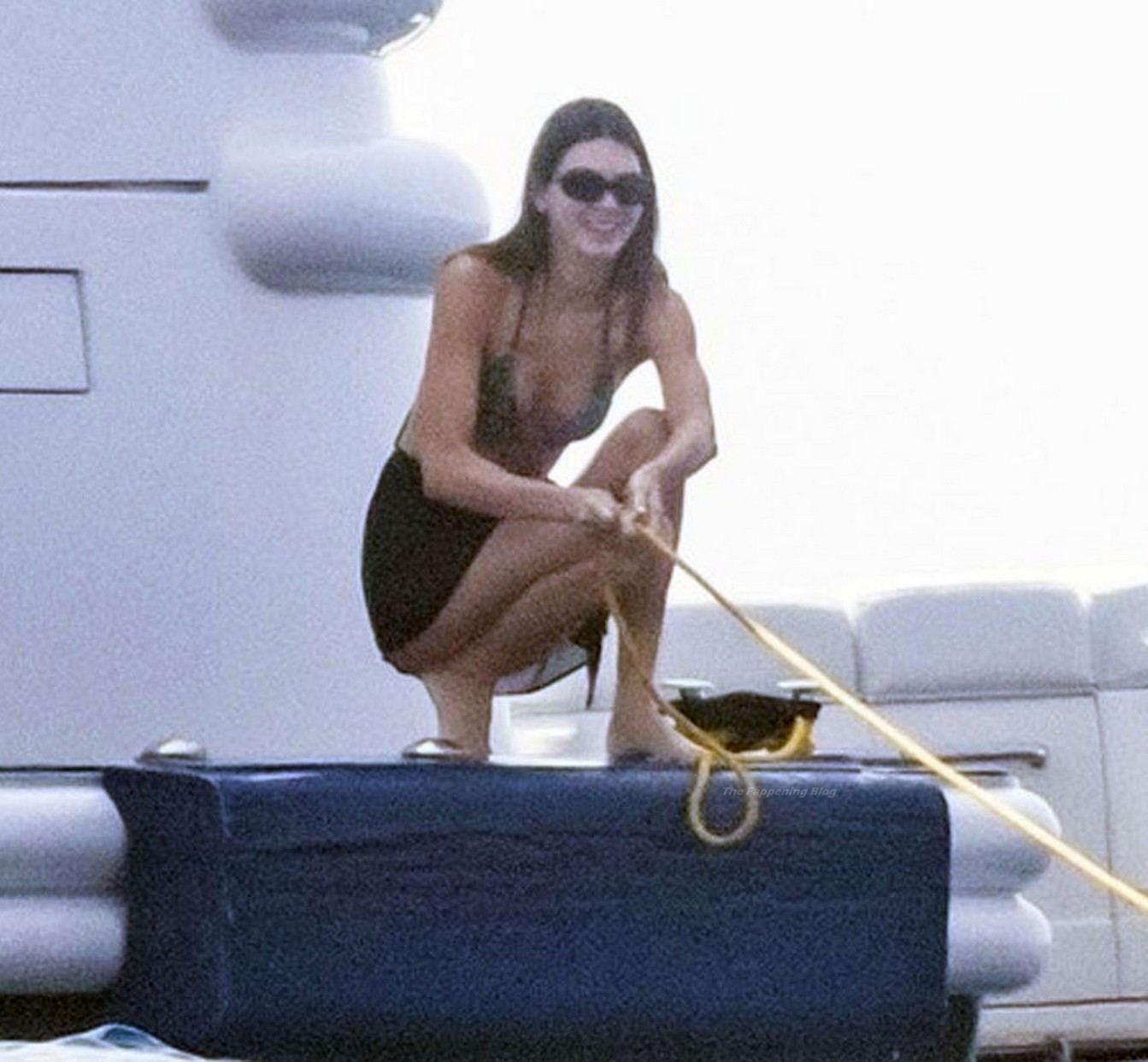 kendall-jenner-bikini-in-ponza-thefappening-cfd-21 Kendall Jenner Upskirt