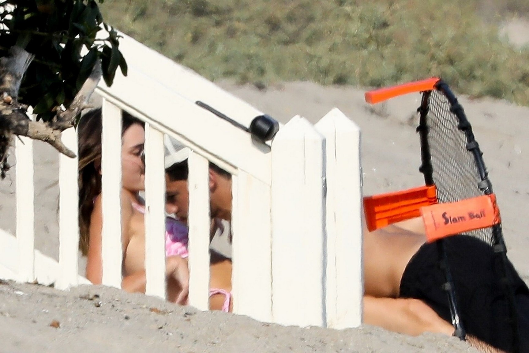 kendall-jenner-enjoys-the-company-of-devin-booker-on-the-beach-thefappening-cfd-16 kendall jenner enjoys the company of devin booker on the beach thefappening cfd 16