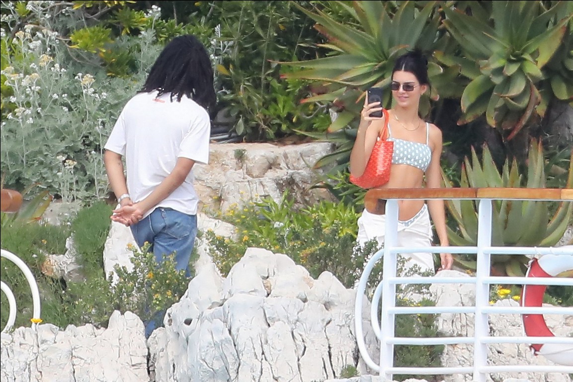kendall-jenner-fappening-bikini-45 kendall jenner fappening bikini 45