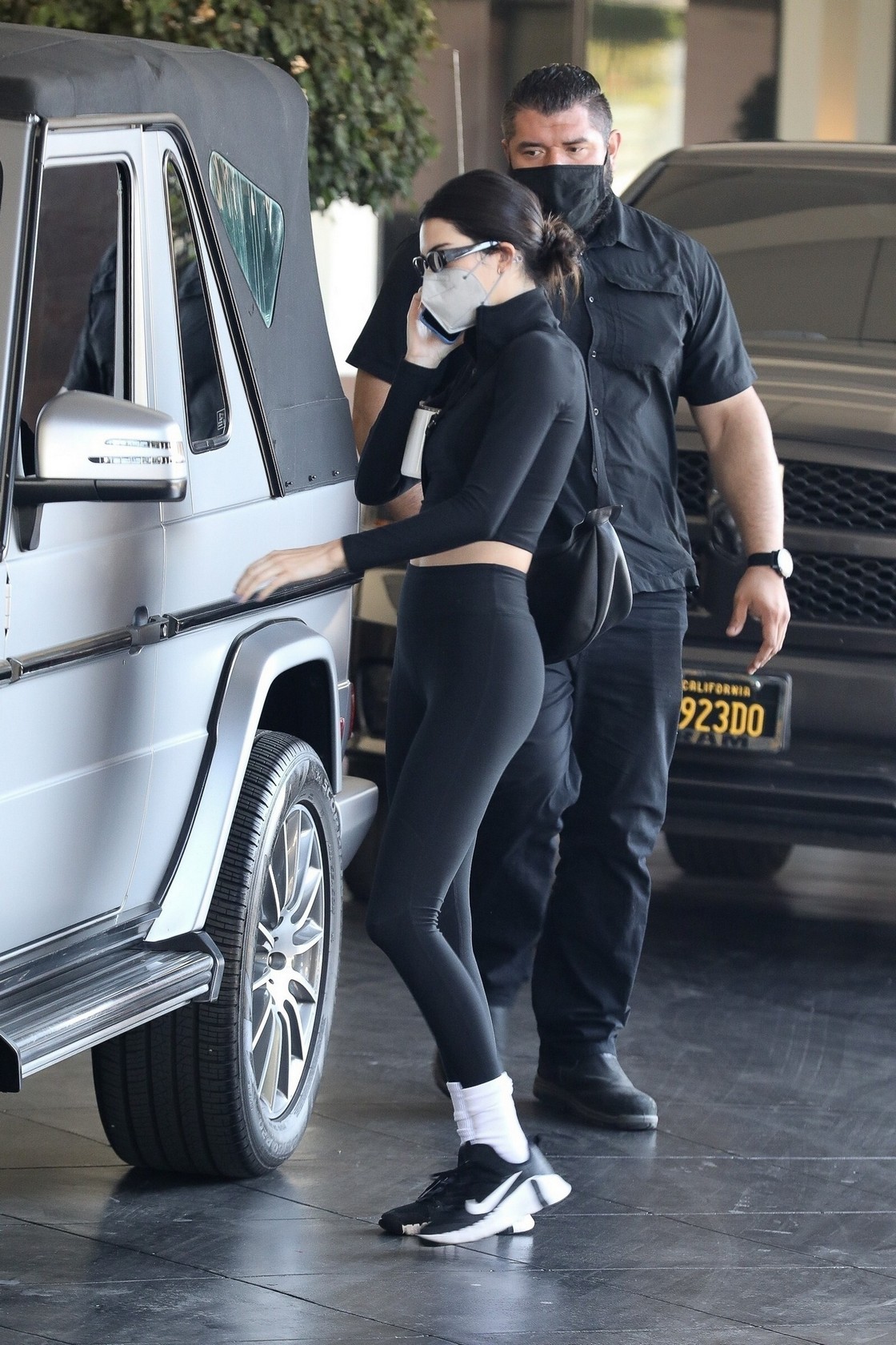 kendall-jenner-flaunts-her-tight-ass-and-cmeltoe-thefappening-cfd-7 kendall jenner flaunts her tight ass and cmeltoe thefappening cfd 7