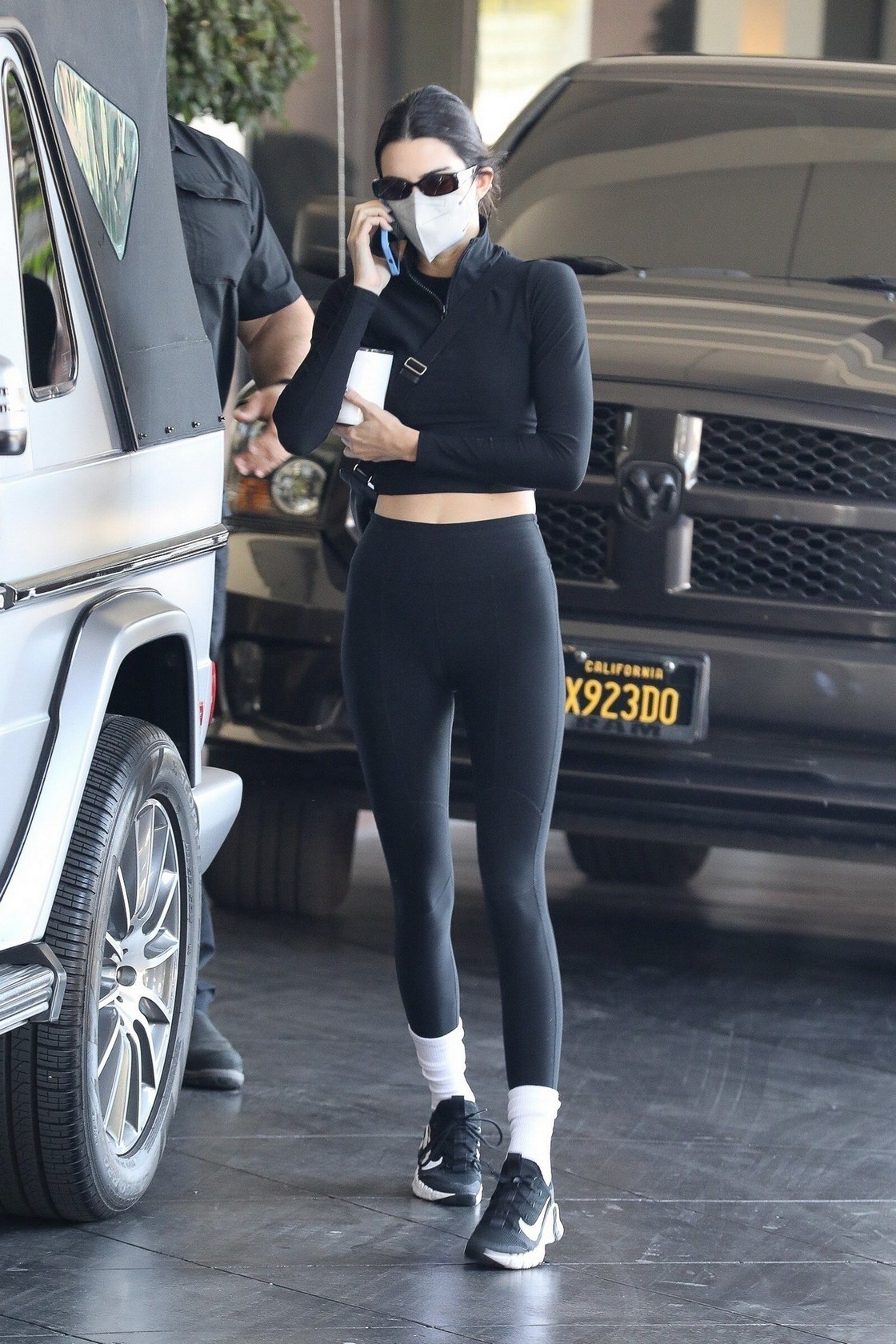 kendall-jenner-flaunts-her-tight-ass-and-cmeltoe-thefappening-cfd-8 Kendall Jenner Pussy