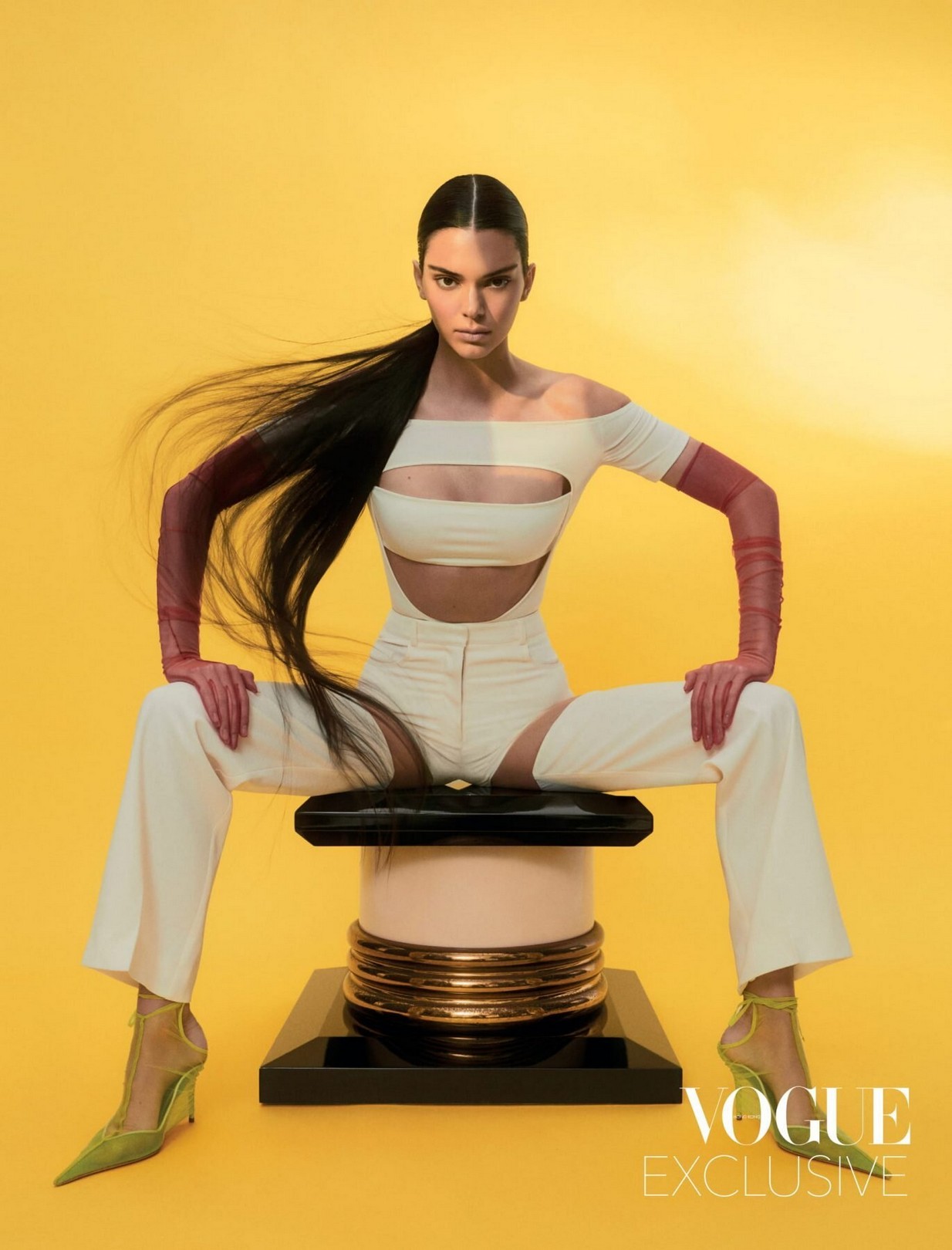 kendall-jenner-hot-vogue-2021-thefappening-pro-10 Kendall Jenner Fappening