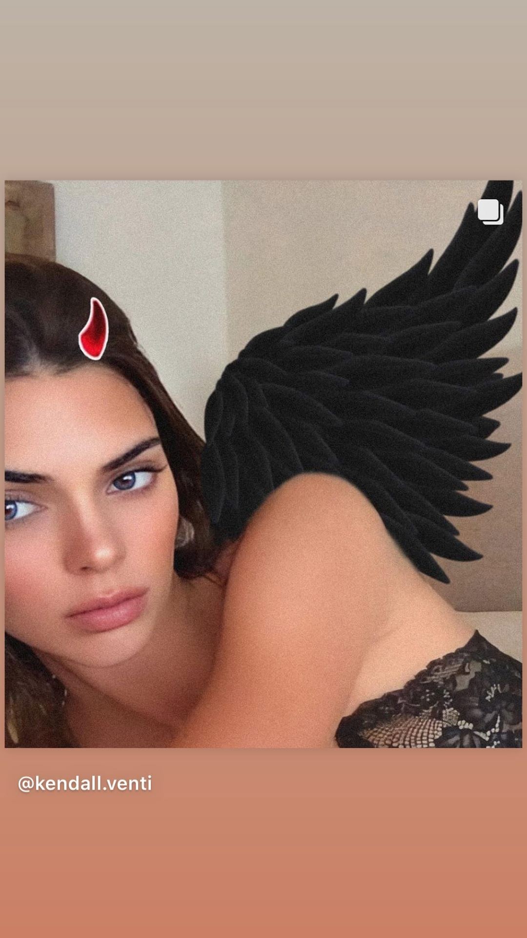 kendall-jenner-in-sexy-lace-bodysuit-thefappening-pro-1 Kendall Jenner In Lace Bodysuit