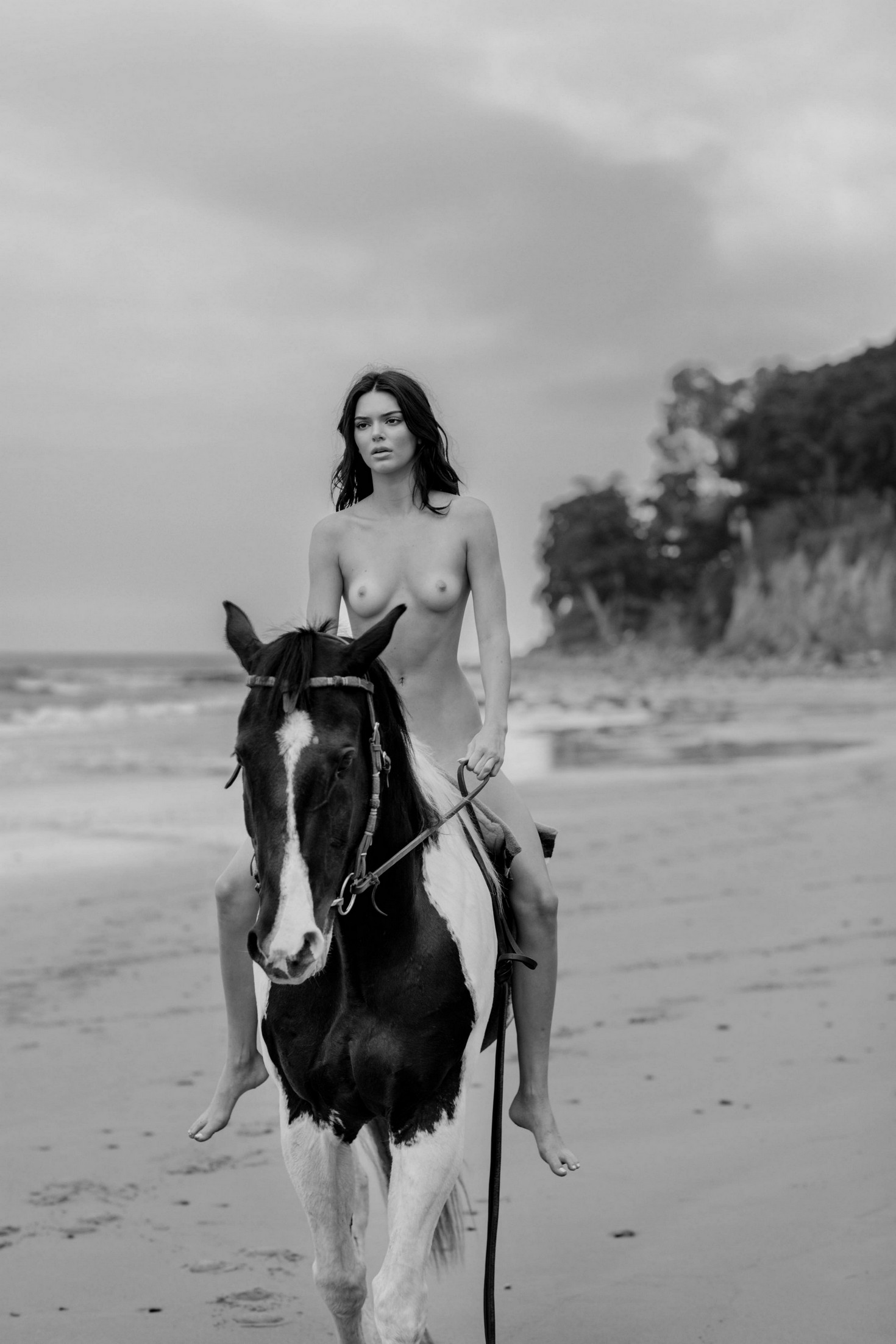 kendall-jenner-non-retouched-nude-by-russell-james-thefappeningpro-153 kendall jenner non retouched nude by russell james thefappeningpro 153