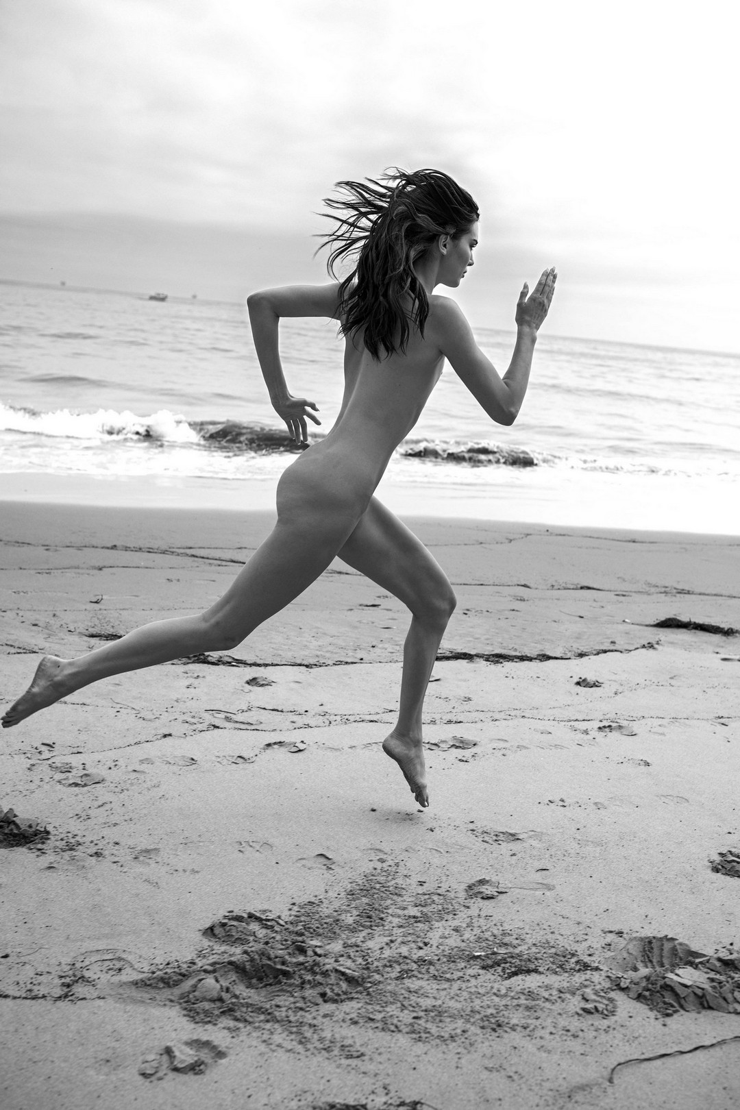 kendall-jenner-non-retouched-nude-by-russell-james-thefappeningpro-18 kendall jenner non retouched nude by russell james thefappeningpro 18