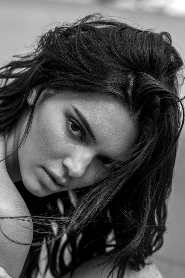 kendall-jenner-non-retouched-nude-by-russell-james-thefappeningpro-42 kendall jenner non retouched nude by russell james thefappeningpro 42