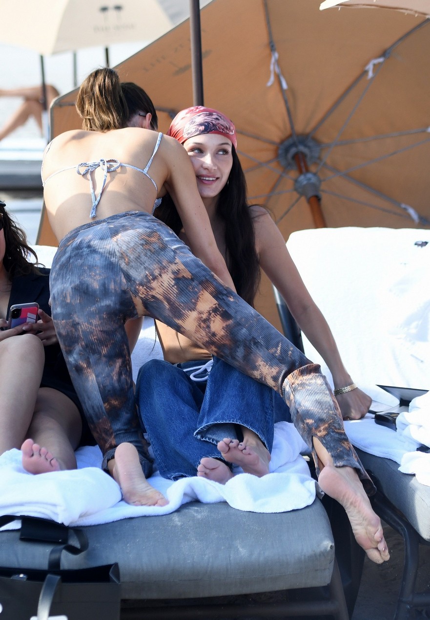 kendall-jenner-sexy-bella-hadid-thefappening-cfd-101 kendall jenner sexy bella hadid thefappening cfd 101