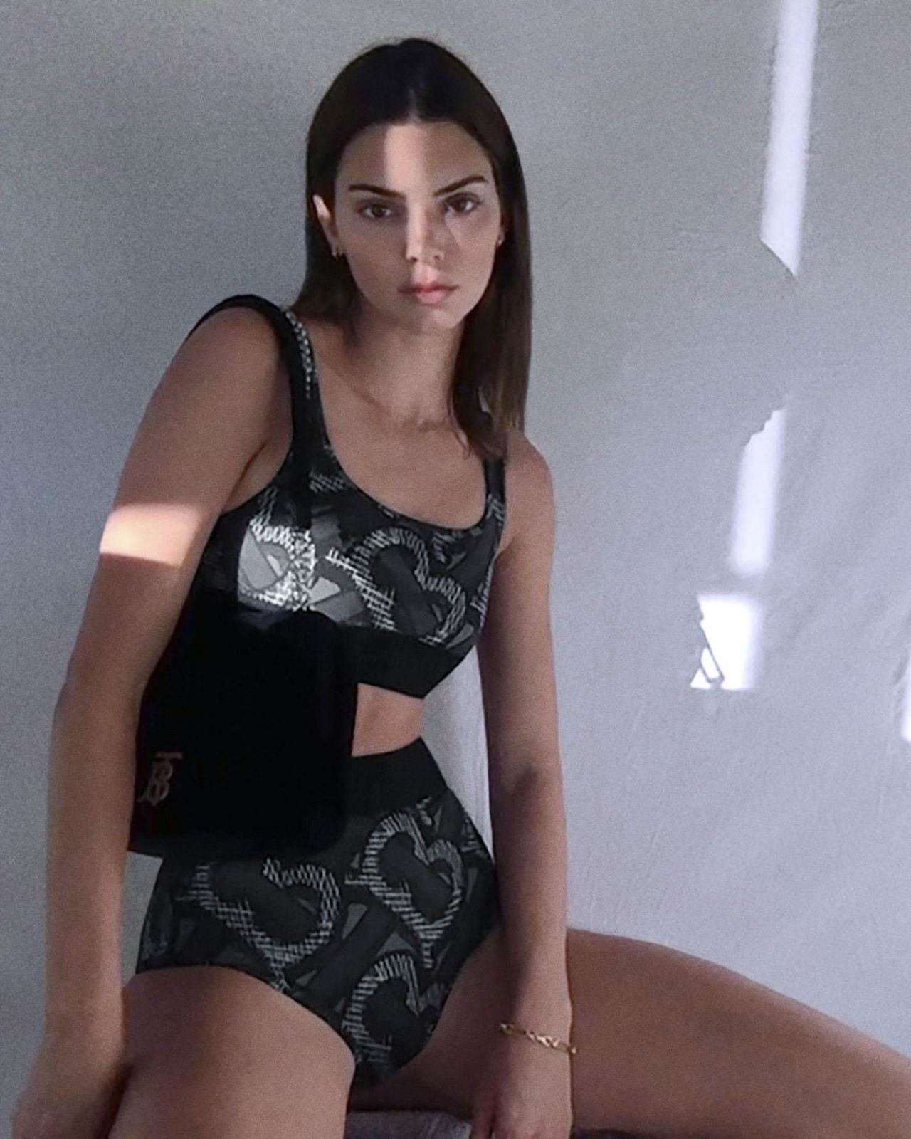 kendall jenner sexy in a burberry ad campaign thefappening pro 1