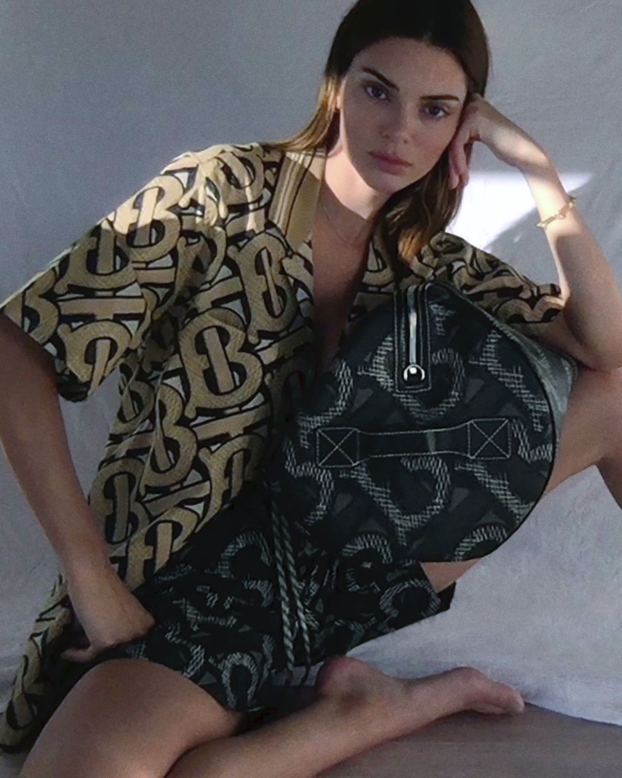 kendall jenner sexy in a burberry ad campaign thefappening pro 3