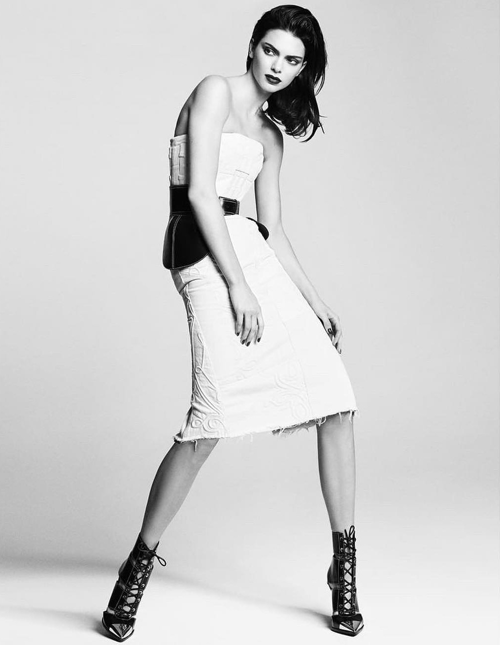 kendall-jenner-sexy-vogue-3 kendall jenner sexy vogue 3