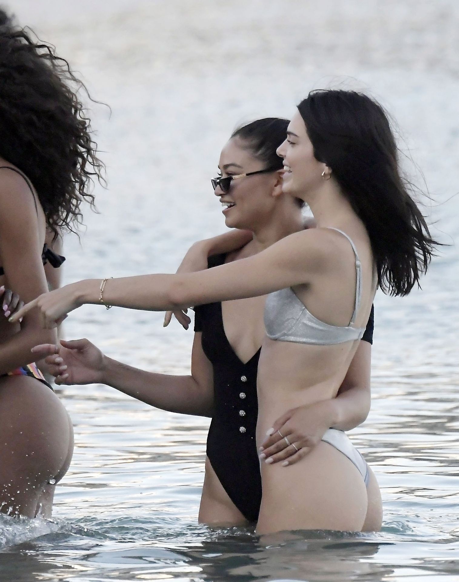 kendall-jenner-shanina-shaik-cindy-bruno-riley-montana-sexy-33 kendall jenner shanina shaik cindy bruno riley montana sexy 33