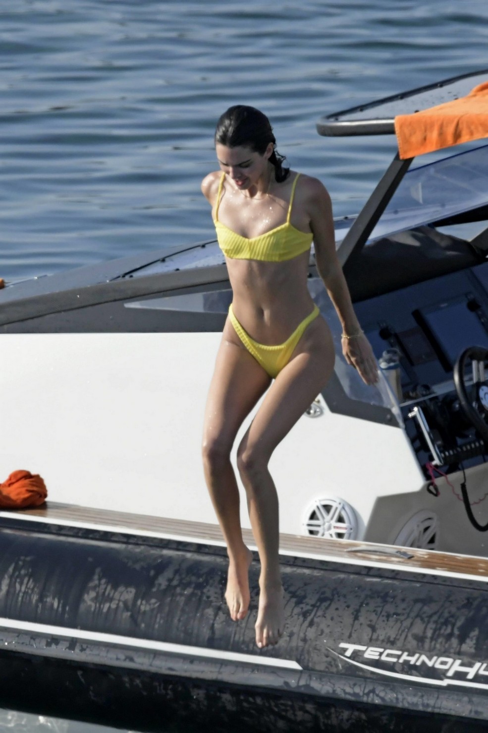 kendall-jenner-shanina-shaik-cindy-bruno-riley-montana-sexy-35 kendall jenner shanina shaik cindy bruno riley montana sexy 35